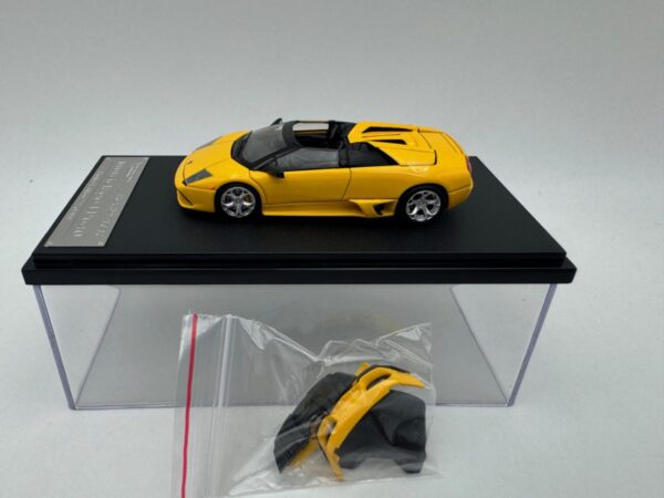KNIGHT 1:64 LAMBORGHINI MURCIELAGO LP640 ROADSTER YELLOW