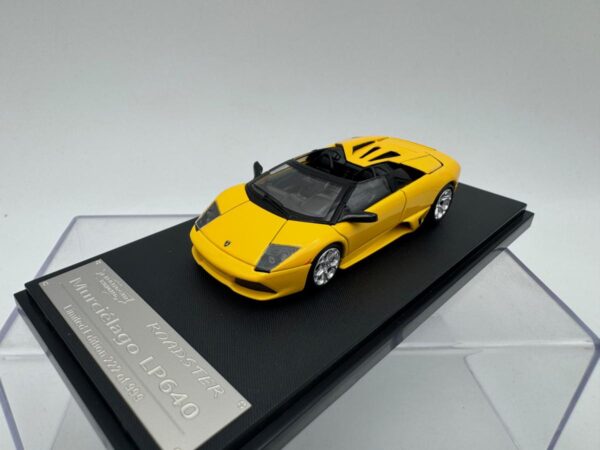 KNIGHT 1:64 LAMBORGHINI MURCIELAGO LP640 ROADSTER YELLOW - Imagen 2