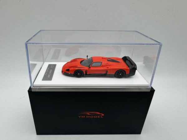 YM MODEL 1:64 MASERATI MC12 STRADALE ORANGE – Image 2