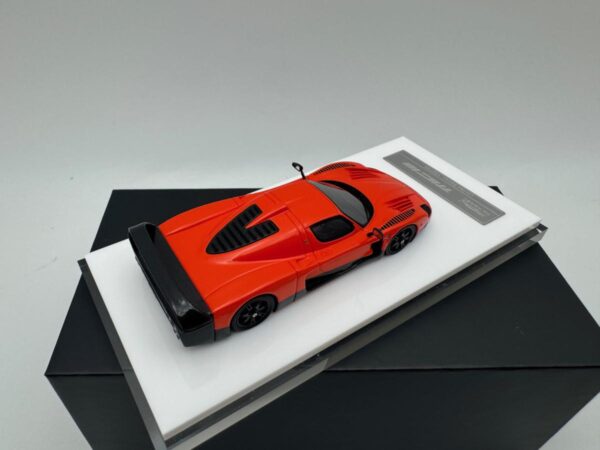 YM MODEL 1:64 MASERATI MC12 STRADALE ORANGE – Image 5