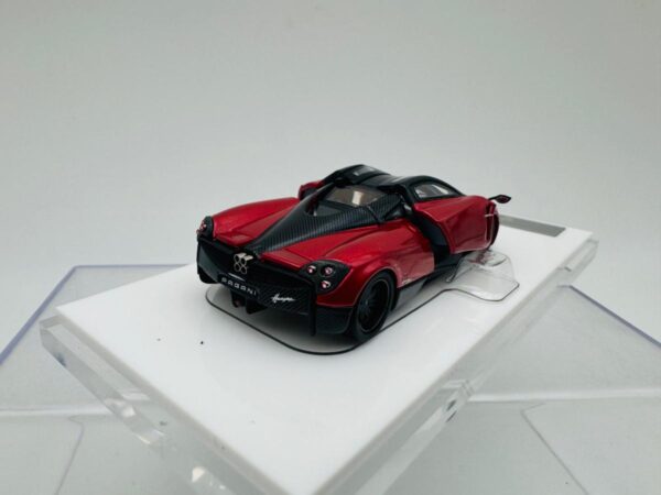 HKM 1:64 PAGANI HUAYRA COUPE DARK RED - Image 5