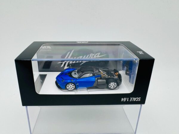 HKM 1:64 PAGANI HUAYRA COUPE OCEAN BLUE