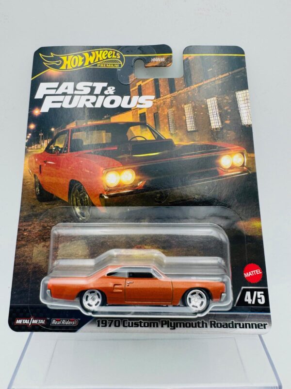 HOTWHEELS 1:64 CUSTOM PLYMOUTH ROADRUNNER 1979