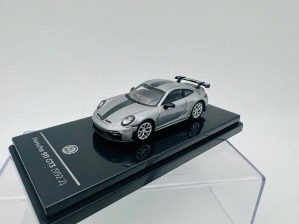 PARA64 1:64 PORSCHE 911 GT3 SILVER METALLIC - Imagen 2