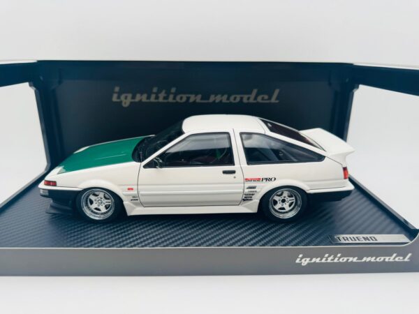 IGNITION 1:18 TOYOTA SPRINTER TRUENO AE86  3489