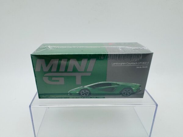 MINI GT 1:64 LAMBORGHINI COUNTACH LPI 800 VERDE MEDIO