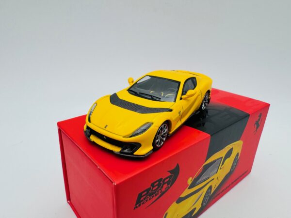 BBR 1:64 FERRARI 812 COMPETIZIONE GIALLO MODENA - Image 2