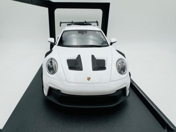 SOLIDO 1:18 PORSCHE 911 GT3 RS BLANCO 2024 - Imagen 4