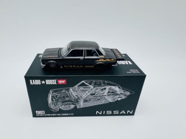 MINI GT 1:64 DATSUN 510 PRO STREET FULL CARBON V1   110
