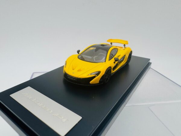 LCD 1:64 MCLAREN F1 YELLOW - Imagen 3