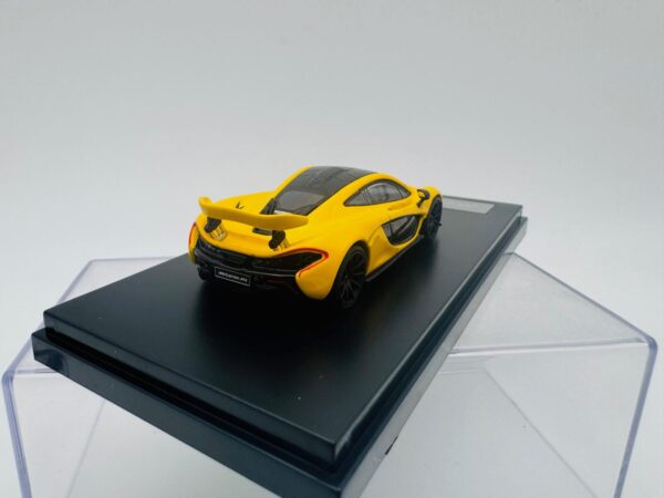 LCD 1:64 MCLAREN F1 YELLOW - Imagen 4