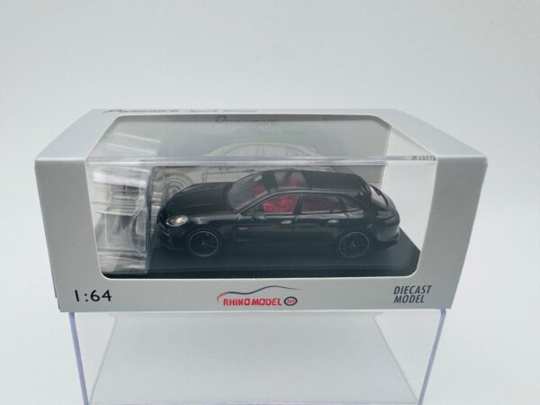 RHINO MODEL 1:64 PORSCHE PANAMERA BLACK