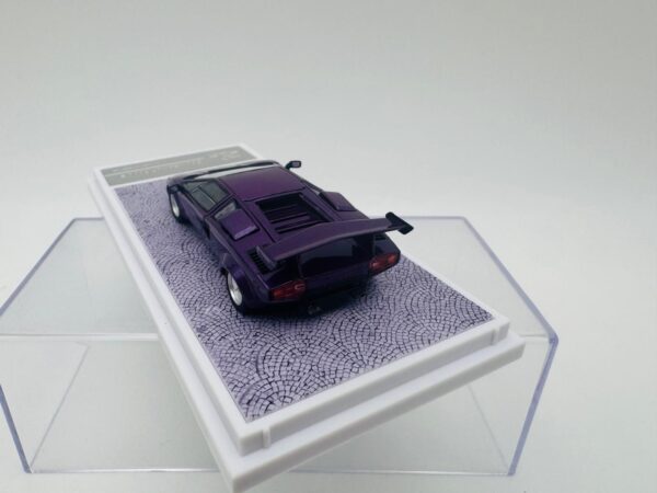 FINDCLASSIC 1:64 LAMBORGHINI COUNTACH LP50005 METALLIC PURPLE - Imagen 3