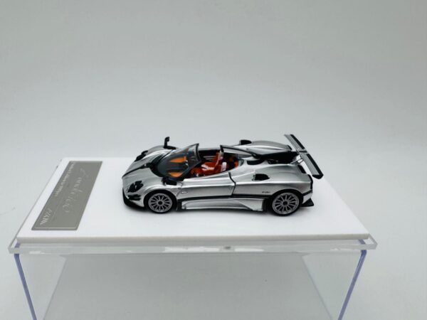 HKM 1:64 PAGANI ZONDA 760 HARDTOP SILVER - Imagen 2