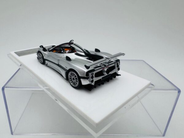 HKM 1:64 PAGANI ZONDA 760 HARDTOP SILVER - Imagen 4