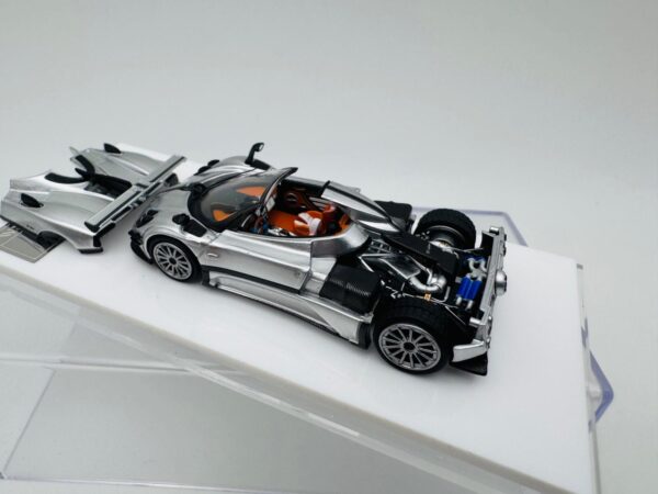 HKM 1:64 PAGANI ZONDA 760 HARDTOP SILVER - Imagen 6