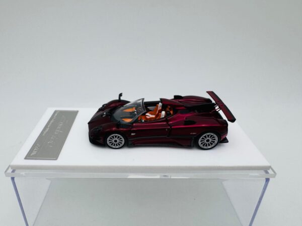 HKM 1:64 PAGANI ZONDA 760 HARDTOP RUBY RED - Imagen 2