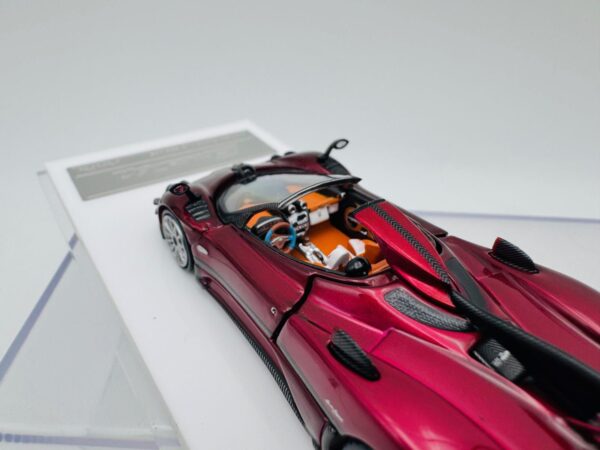 HKM 1:64 PAGANI ZONDA 760 HARDTOP RUBY RED - Imagen 6