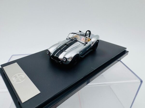 HONE MODEL 1:64 SHELBY 427 SILVER - Imagen 3