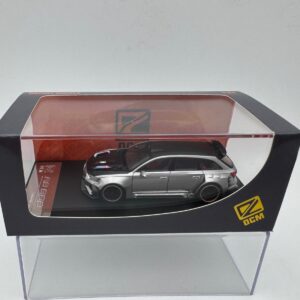 DCM 1:64 AUDI RS6 SILVER GRAY