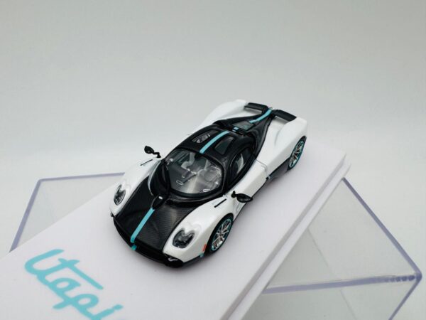 CM MODEL 1:64 PAGANI UTOPIA PEARL WHITE - Imagen 4