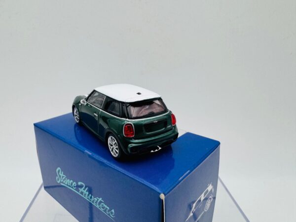 STANCE HUNTER 1:64 MINI COOPER JCW GREEN NOVEDAD - Imagen 3