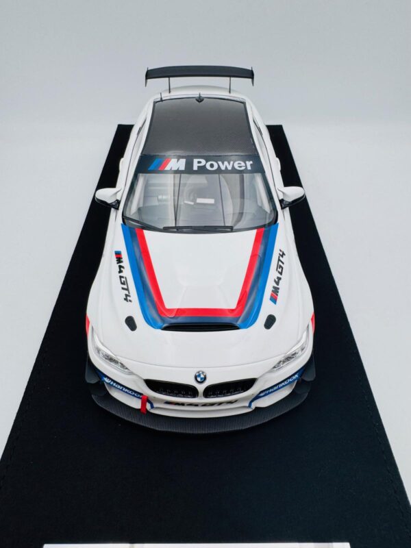 CARS LOUNGE 1:18  BMW M4 GTA UNIDAD 6 DE 9 - Imagen 9