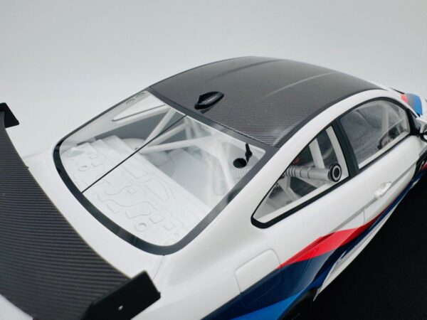 CARS LOUNGE 1:18  BMW M4 GTA UNIDAD 6 DE 9 - Imagen 11