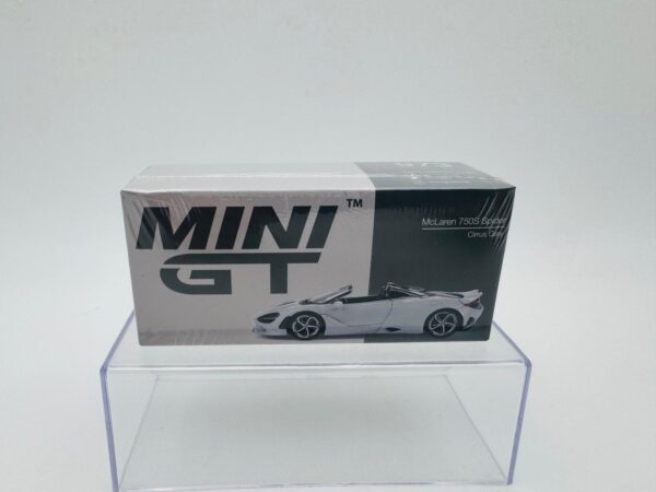 MINI GT 1:64 MCLAREN 750S SPIDER CIRRUS GREY  NOVEDAD