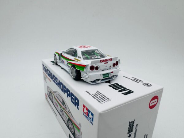 MINI GT 1:64 NISSAN SKYLINE GTR R34 THE GRASSHOPPER  167   NOVEDAD - Imagen 3