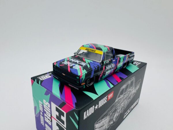 MINI GT 1:64 CHEVROLET SILVERADO KAIDO HKS V1 174  NOVEDAD - Imagen 2
