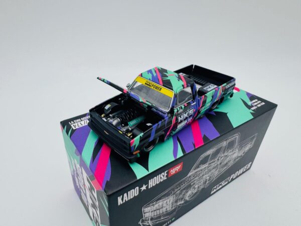 MINI GT 1:64 CHEVROLET SILVERADO KAIDO HKS V1 174  NOVEDAD - Imagen 4