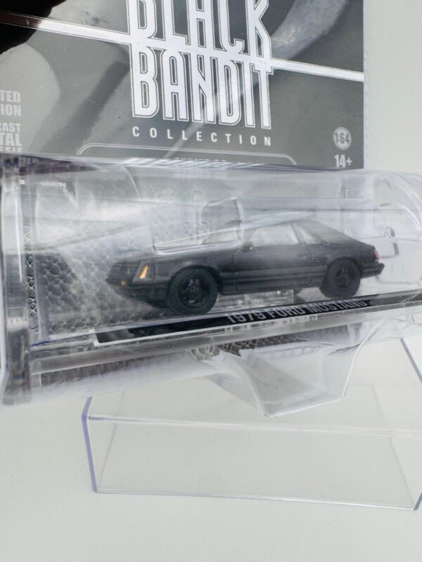 GREENLIGHT 1:64 FORD MUSTANG 1979 - Imagen 2
