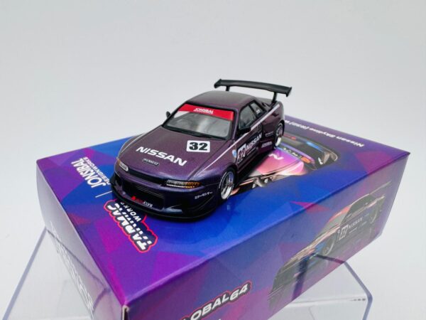 TARMAC WORKS 1:64 NISSAN SKYLINE R32 JONSIBAL - Imagen 2