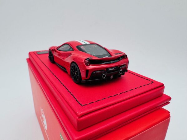 ROTARING WHEEL 1:64 FERRARI 488 PISTA CUSTOMIZED RED - Imagen 4