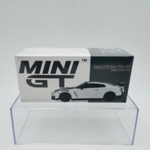 MINI GT 1:64 NISSAN GTR NISMO R35 BRILLIANT WHITE PEARL