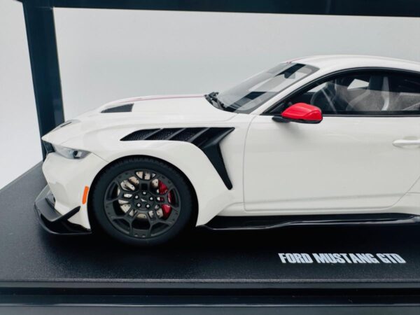 GT SPIRIT 1:18 FORD MUSTANG GTD - Imagen 3