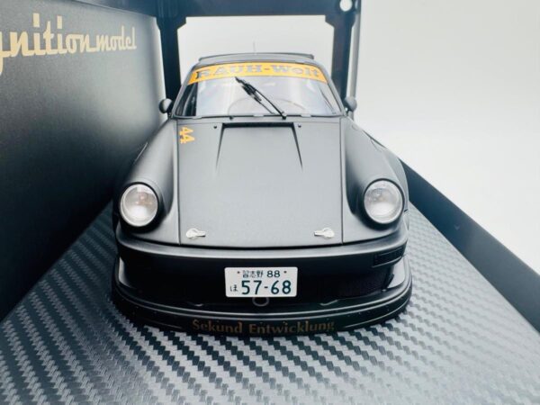IGNITION MODEL 1:18 PORSCHE RWB STELLA ARTOIS - Imagen 4