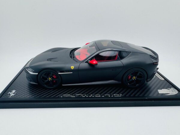 BBR 1:18 FERRARI 12CILINDRI PANORAMIC ROOF MATT BLACK  UNIT 29 DE 48 - Imagen 2