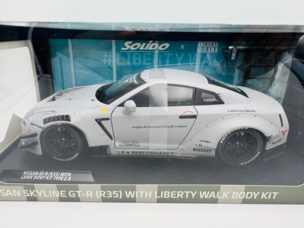 SOLIDO 1:18 NISSAN GTR R35 LIBERTY WALK - Imagen 2