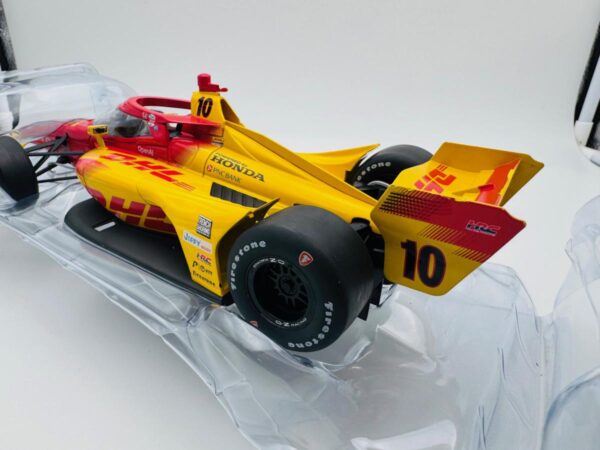 IXO 1:18 INDYCAR ALEX PALOU - Image 3