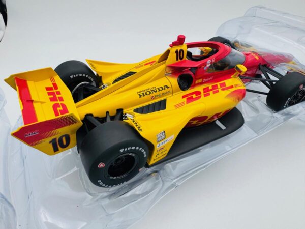 IXO 1:18 INDYCAR ALEX PALOU - Image 4