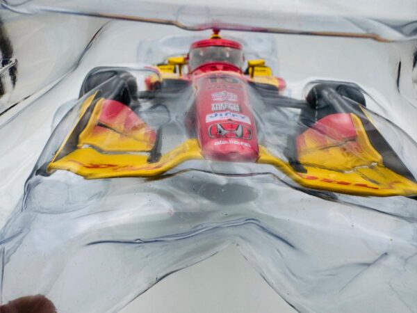 IXO 1:18 INDYCAR ALEX PALOU - Image 5