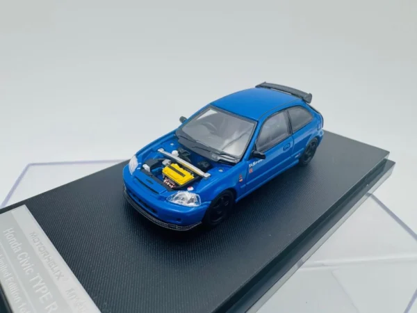 MOTORHELIX 1:64 HONDA CIVIC FK9 BLUE - Imagen 3