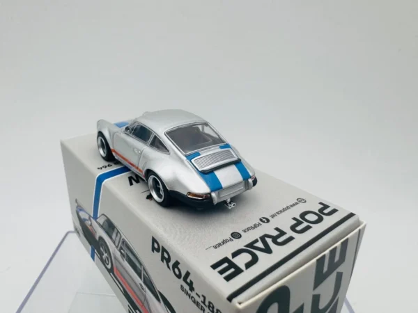 POP RACE 1:64 PORSCHE SINGER 964 - Imagen 3