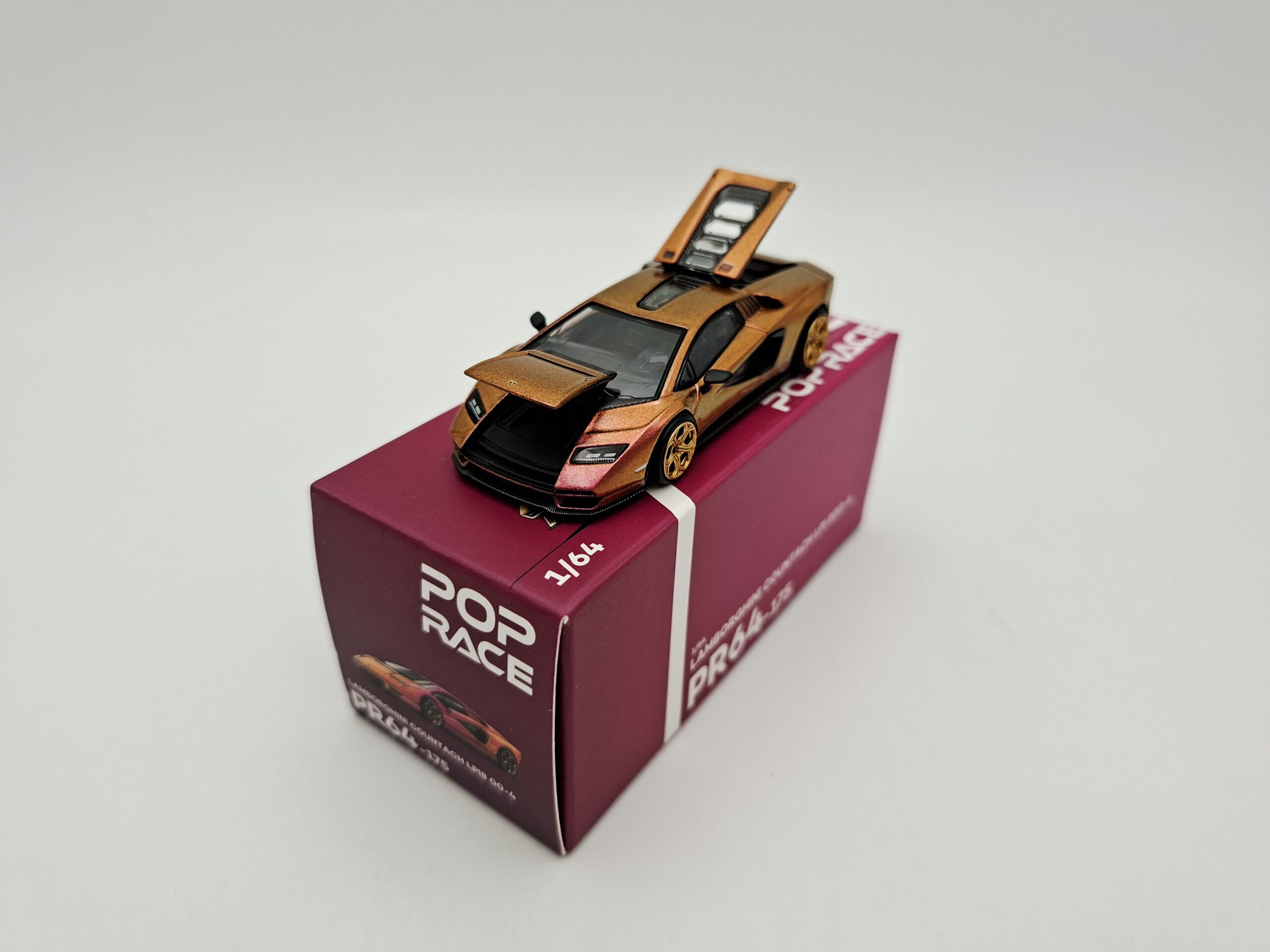 POP RACE 1:64 LAMBORGHINI COUNTACH LPI 800-4 NOVEDAD - Image 2