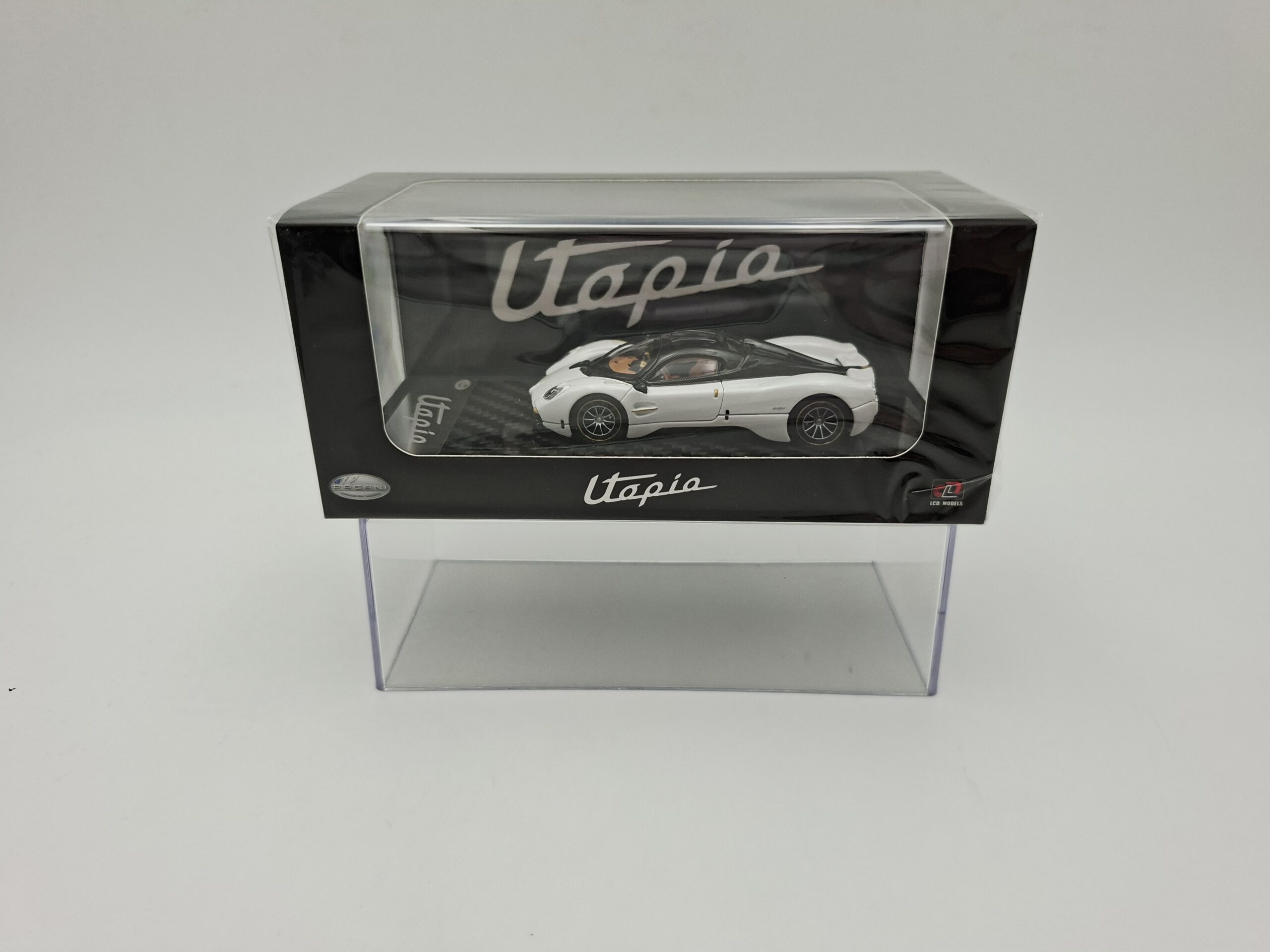LCD 1:64 PAGANI UTOPIA WHITE NOVEDAD