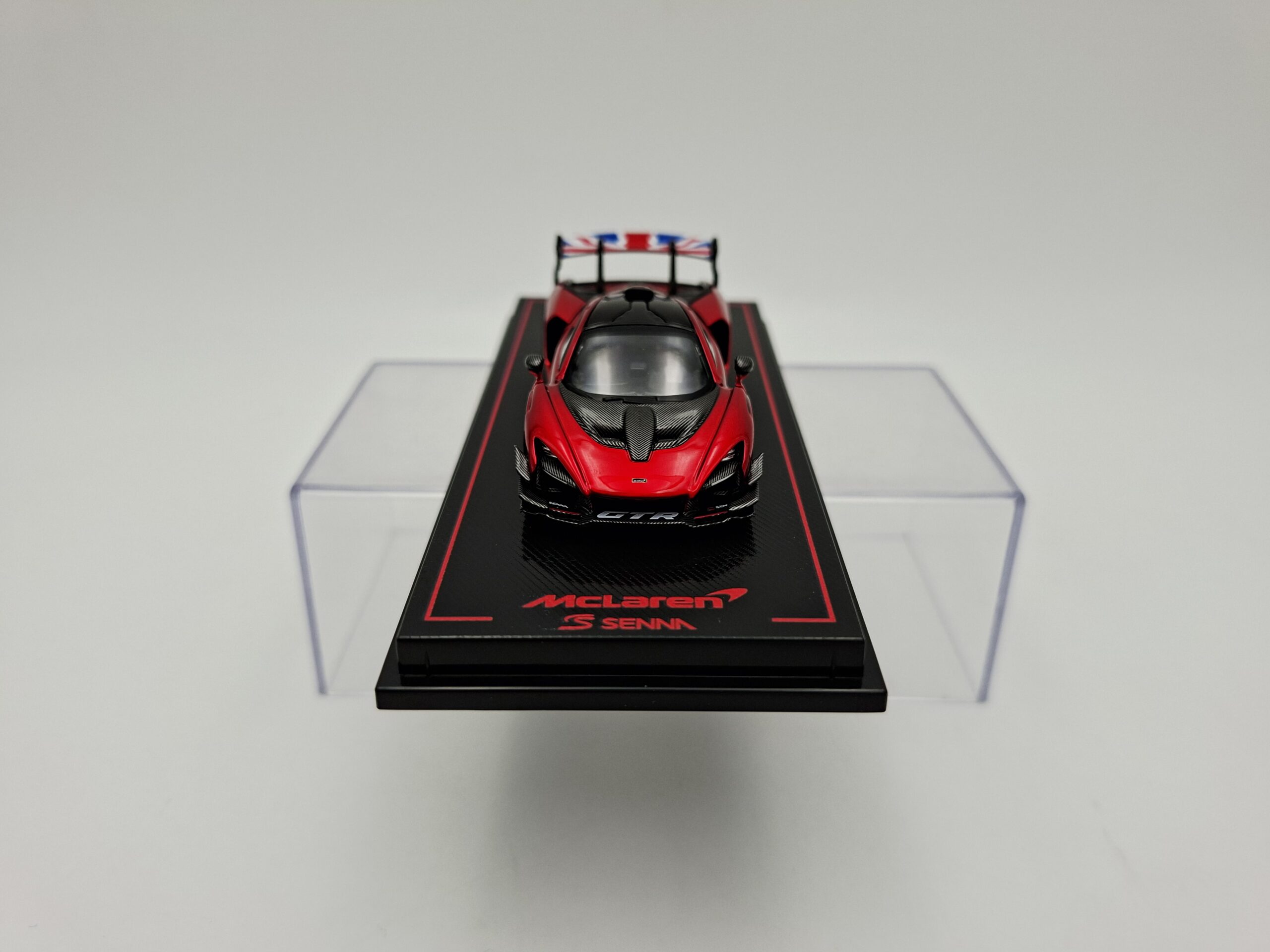 CM MODEL 1:64 MCLAREN SENNA GTR RED NOVEDAD - Image 3