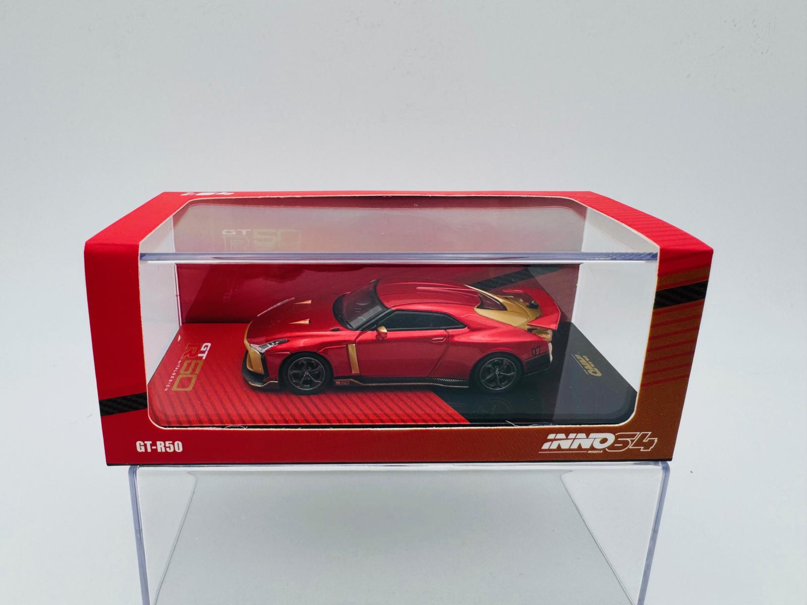 INNO MODELS 1:64 NISSAN R50 GTR