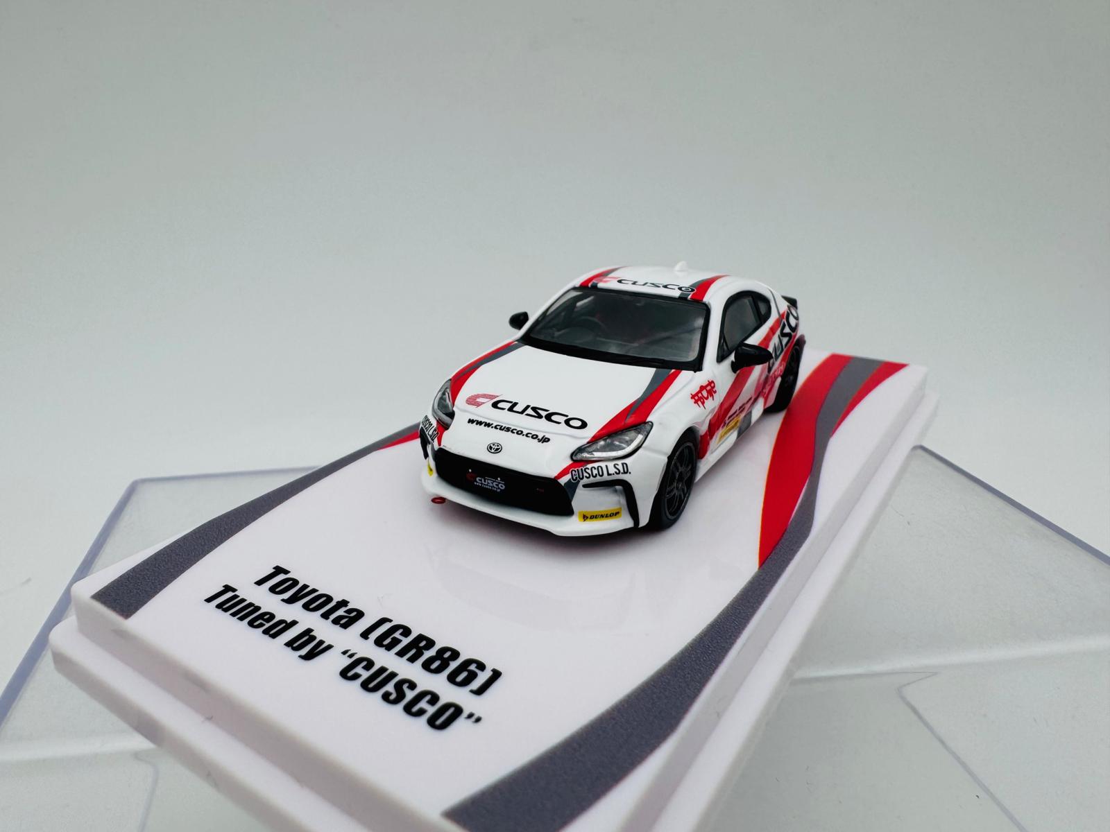 INNO MODELS 1:64 TOYOTA GR86 TUNED BY CUSCO - Image 3